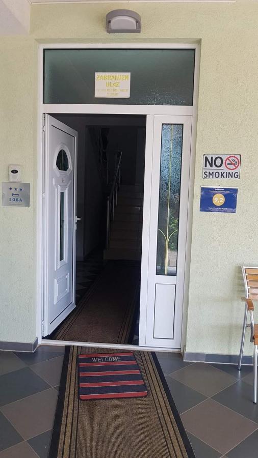 Guest House Vila Mimoza Ulcinj Exteriör bild