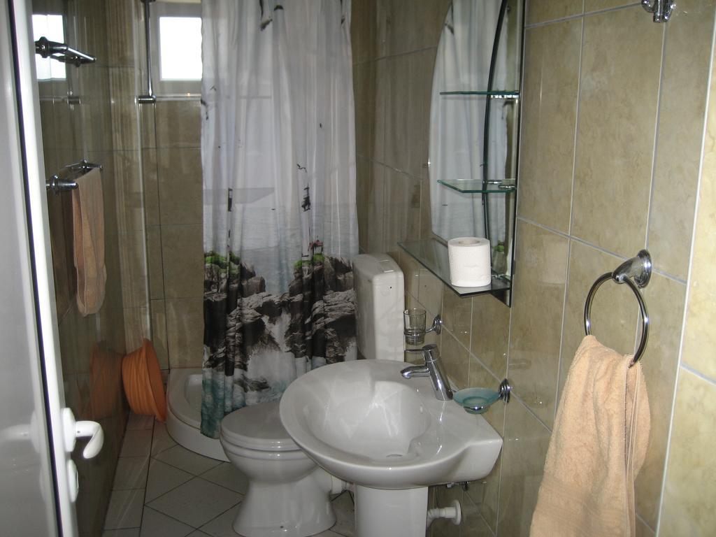Guest House Vila Mimoza Ulcinj Exteriör bild