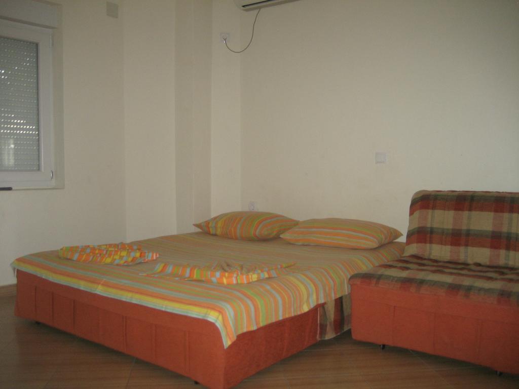 Guest House Vila Mimoza Ulcinj Exteriör bild